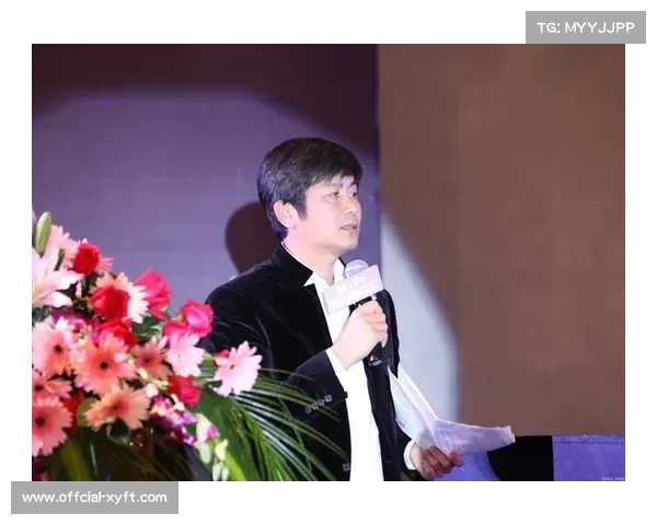 米奇·拉波索职业精神卓越，蝇量级新秀成长轨迹成行业楷模