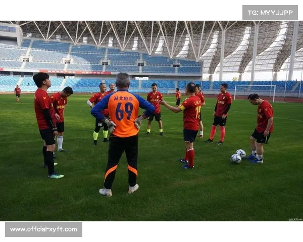 足球热潮再起,民间赛事与业余参与度提升 足球热潮再起,民间赛事与业余参与度提升